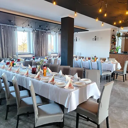 I U Krzyskow Hotel Szczekociny